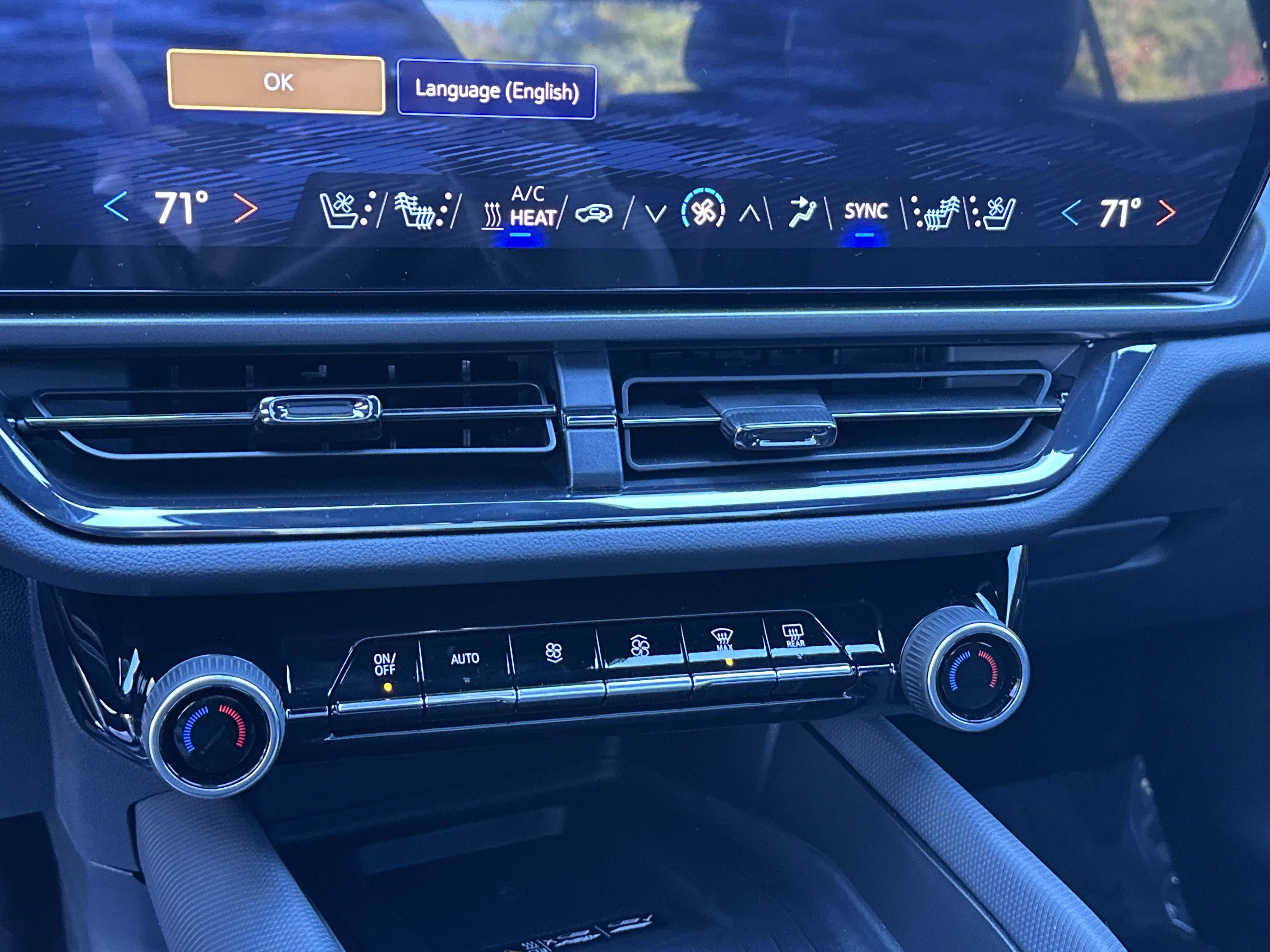 New 2025 Chevrolet Equinox EV RS w/ Active Safety Package 3 image 26