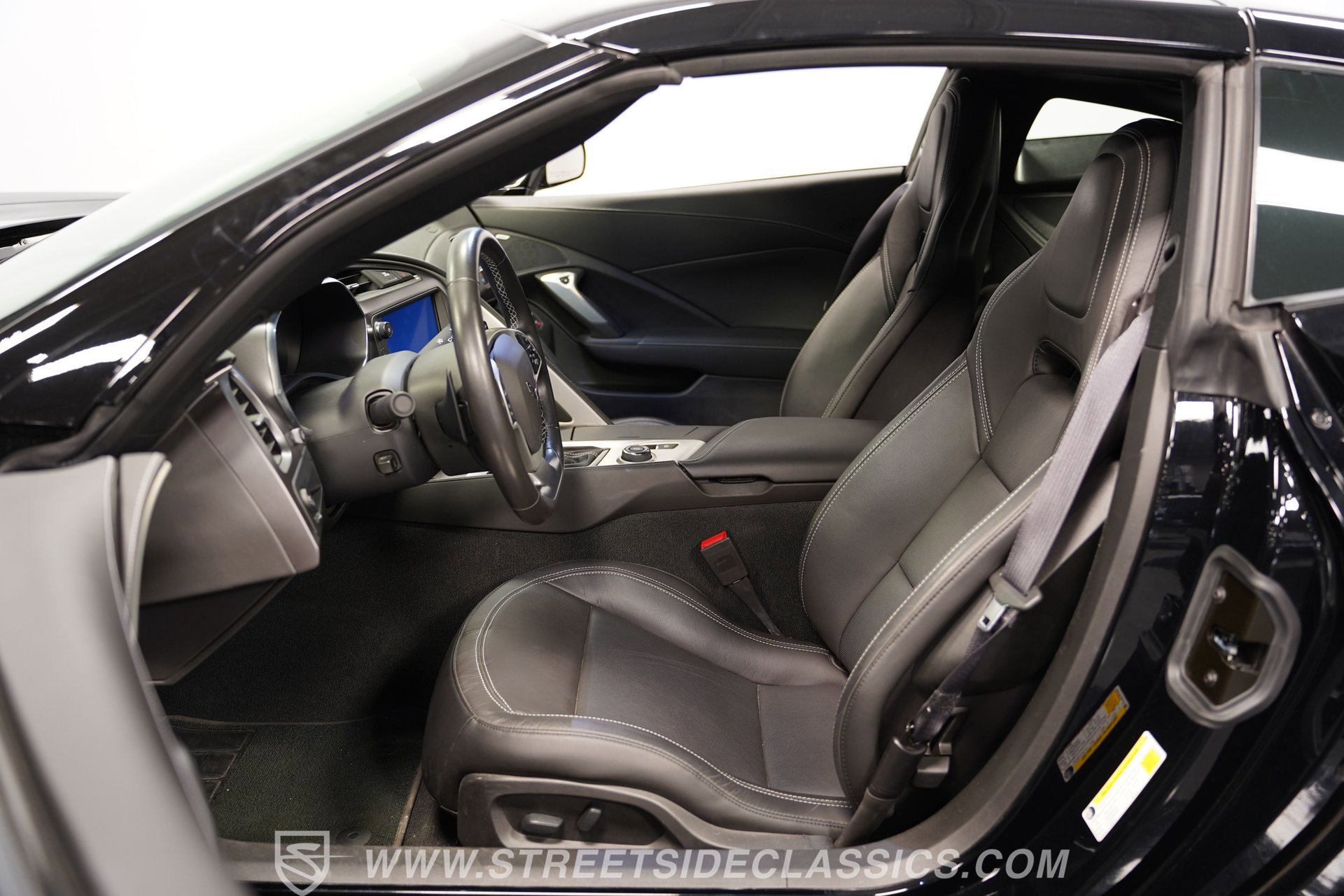 Used 2019 Chevrolet Corvette Grand Sport w/ Battery Protection Package image 38