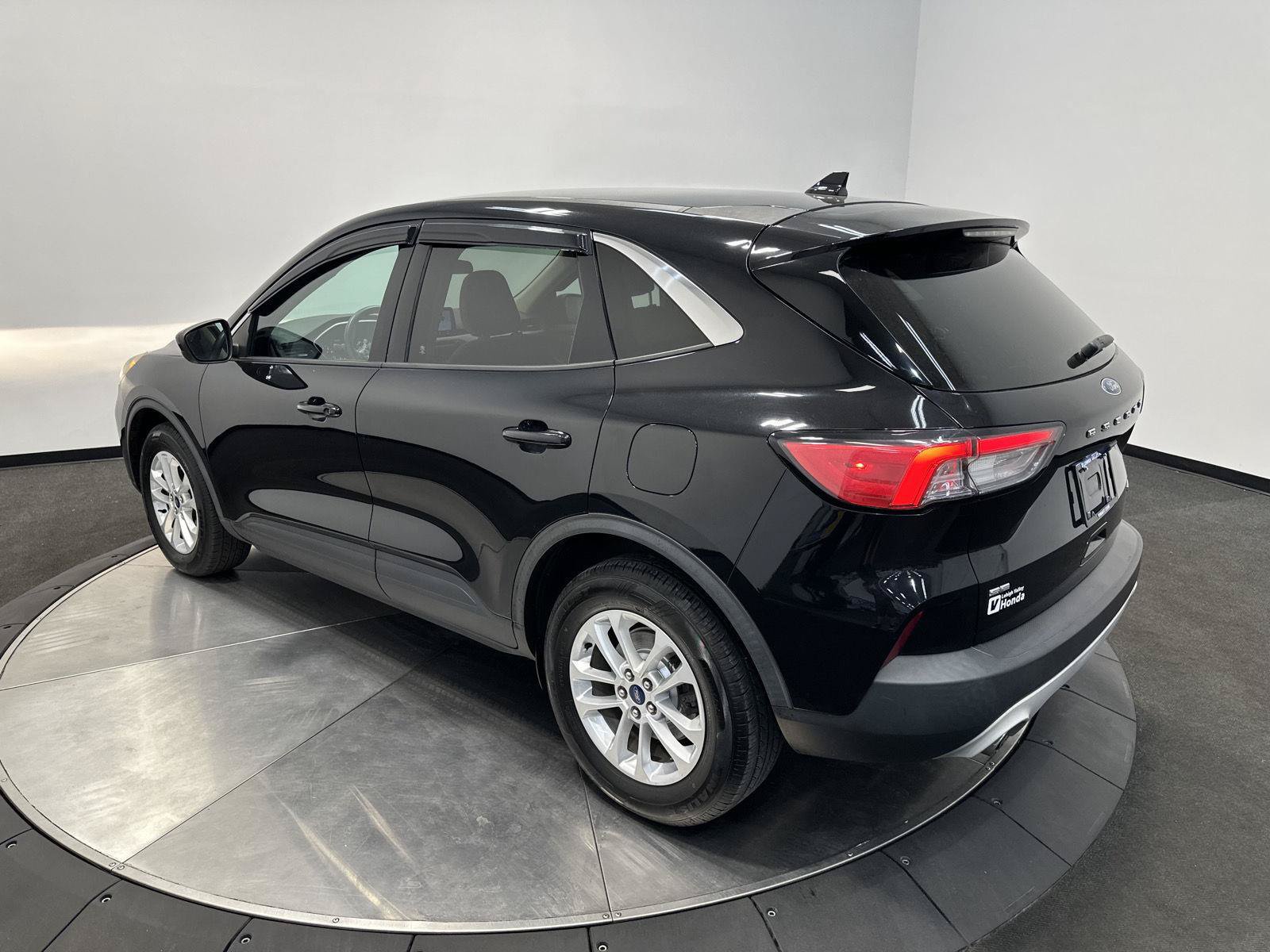 Used 2020 Ford Escape SE AWD/4WD image 5