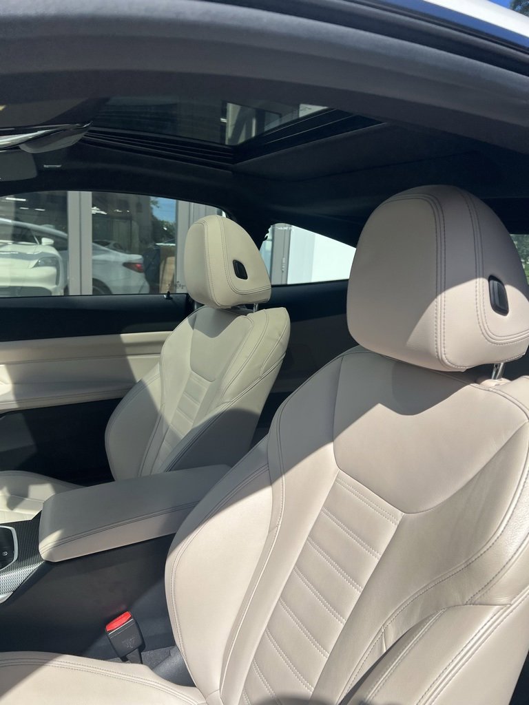 Used 2023 BMW 440i xDrive Coupe w/ Premium Package image 69