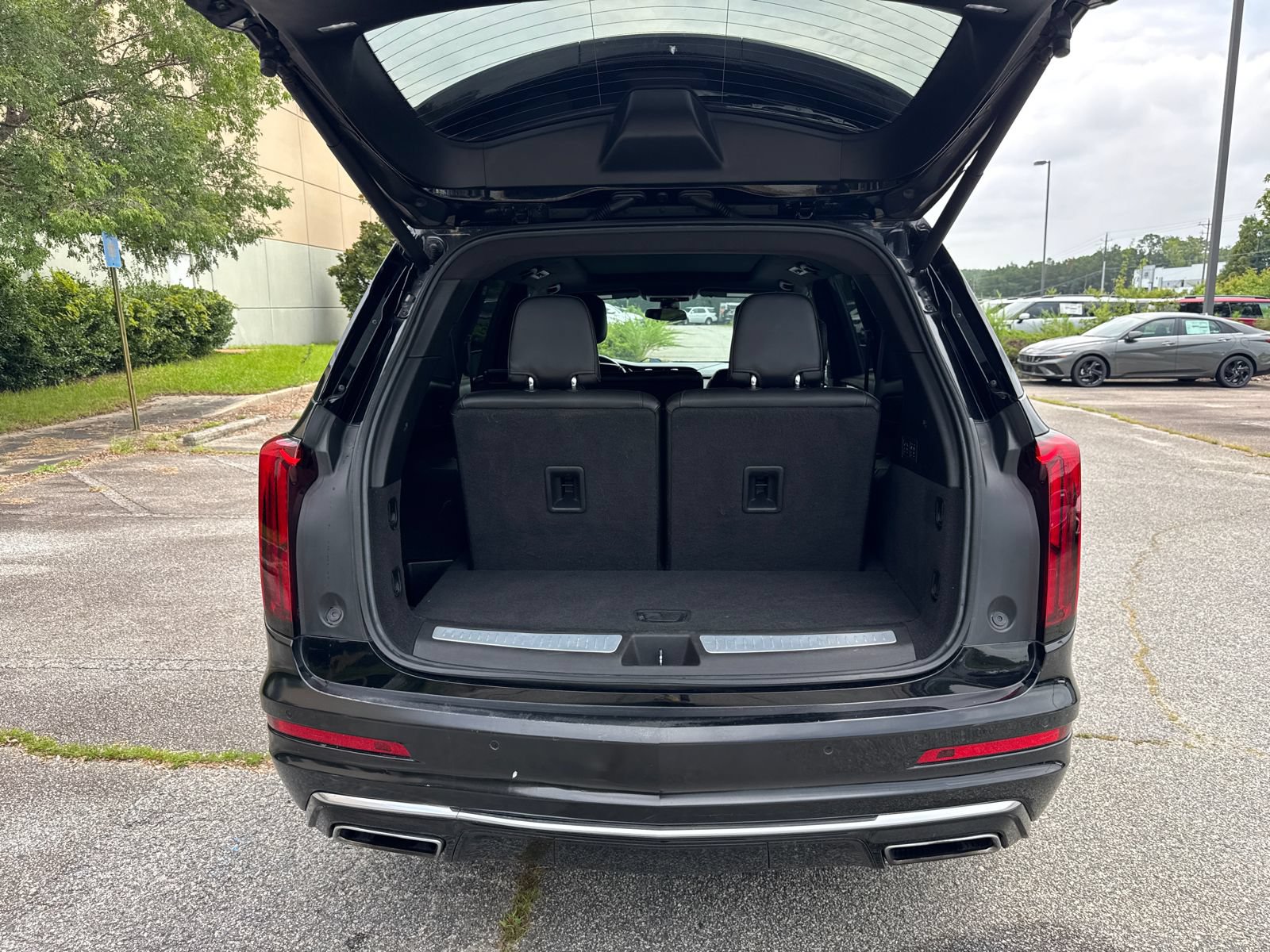 Used 2022 Cadillac XT6 Premium Luxury FWD image 18