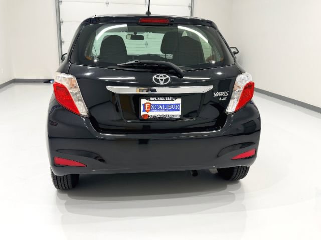 Used 2013 Toyota Yaris LE image 12