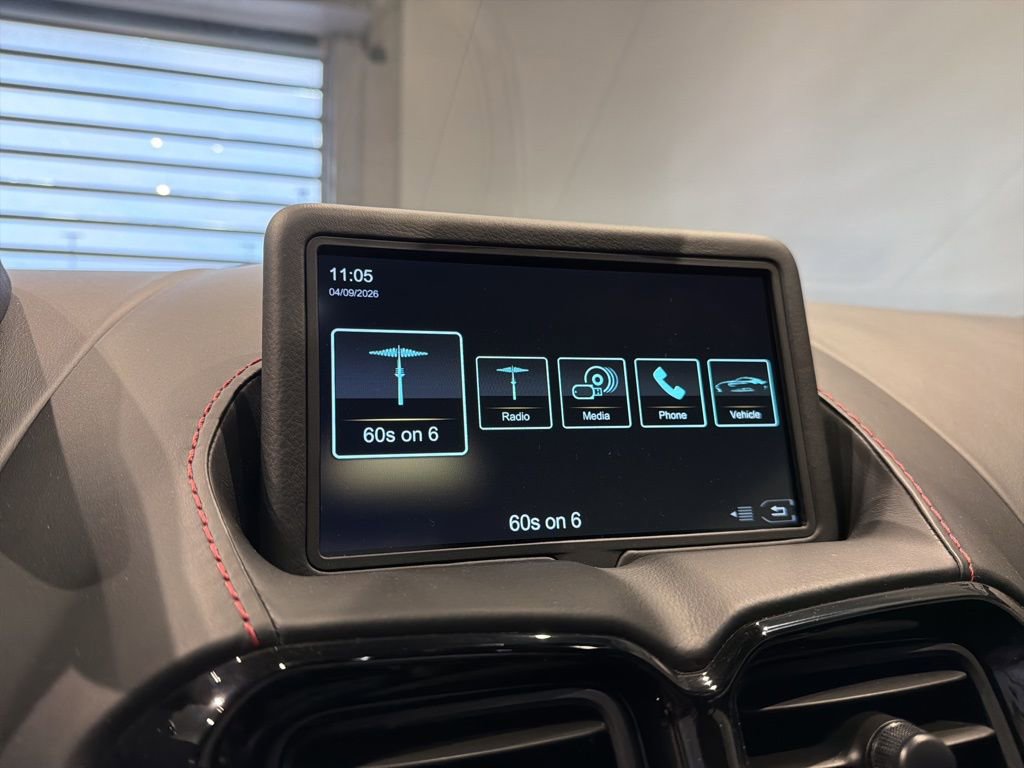 Used 2020 Aston Martin V8 Vantage Coupe image 20