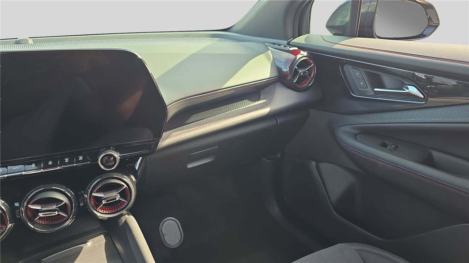 Used 2025 Chevrolet Blazer EV RS image 24