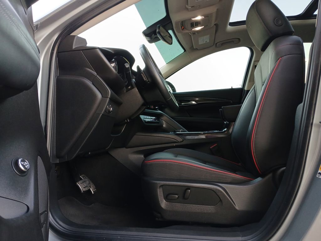 Certified 2023 Buick Envision Essence w/ Sport Touring Package image 20