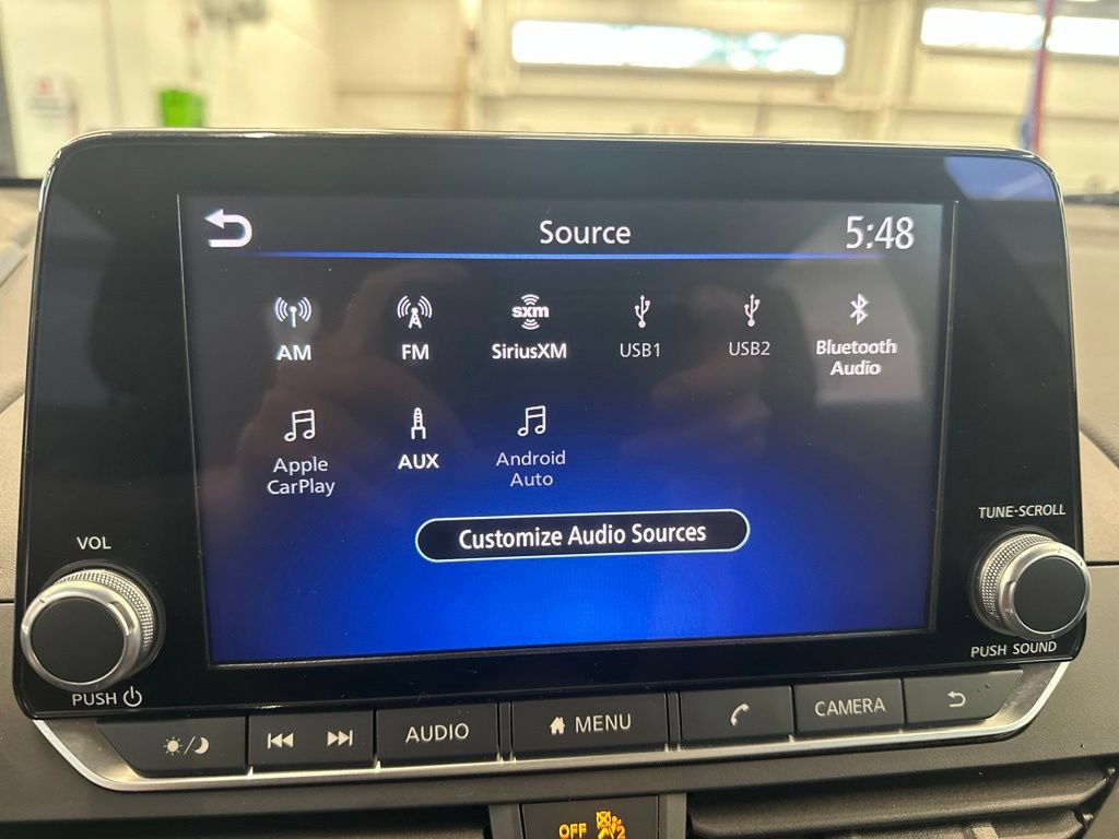 Used 2025 Nissan Altima 2.5 SV AWD/4WD image 10