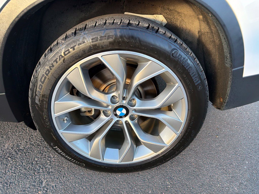 Used 2017 BMW X3 xDrive28i AWD/4WD image 33