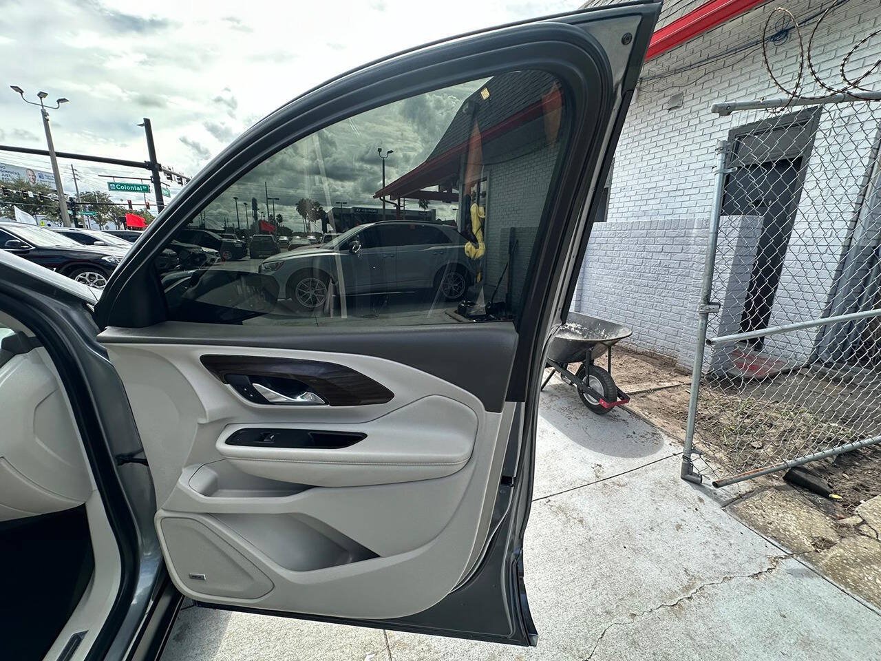 Used 2019 GMC Terrain Denali w/ Driver Alert Package II FWD image 13