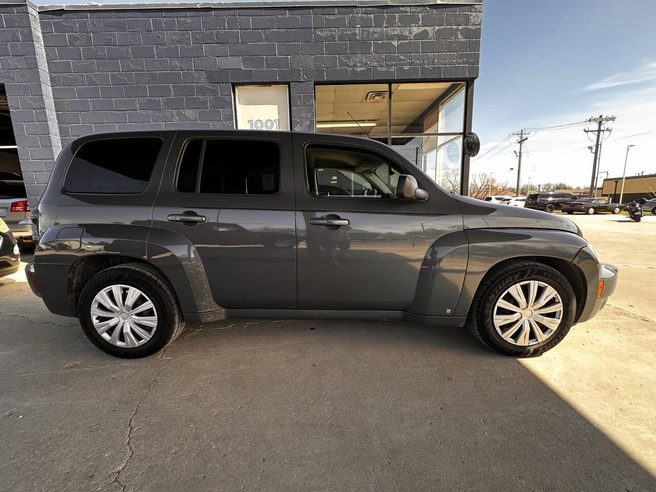 Used 2008 Chevrolet HHR LS FWD image 9