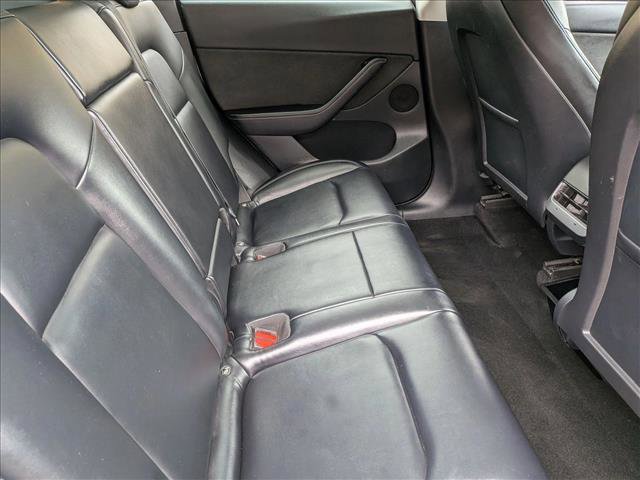 Used 2022 Tesla Model Y Performance image 19