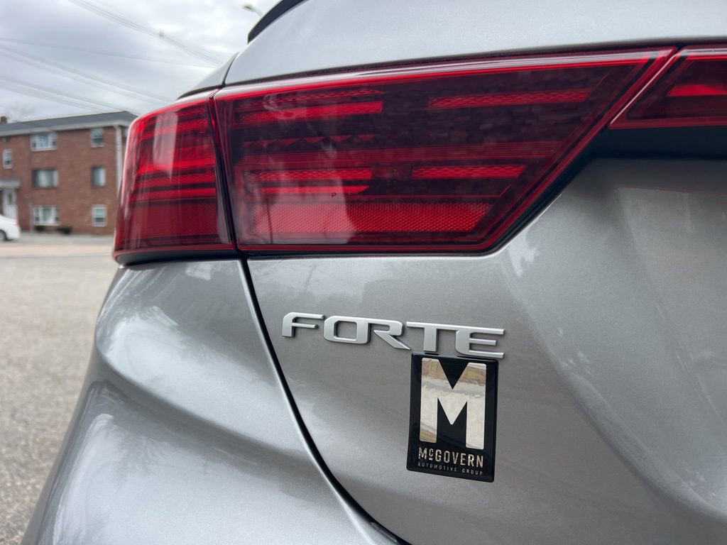 Certified 2023 Kia Forte GT-Line w/ GT-Line Premium Package image 11