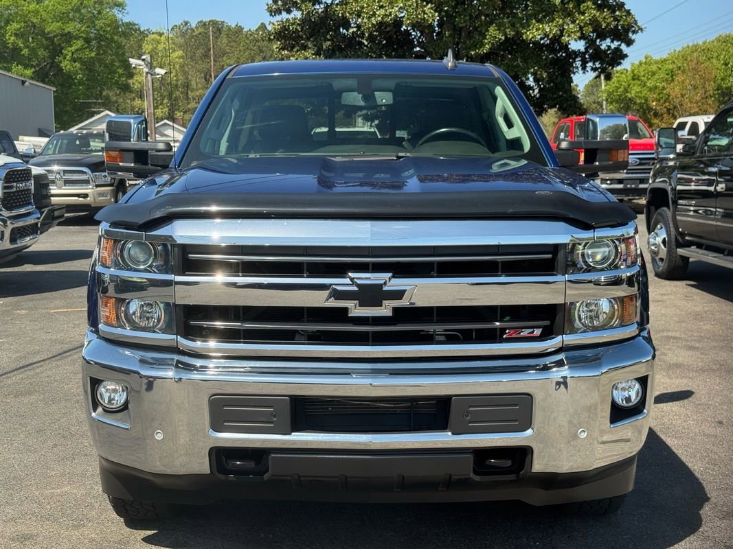 Used 2019 Chevrolet Silverado 2500 LTZ w/ LTZ Plus Package image 8