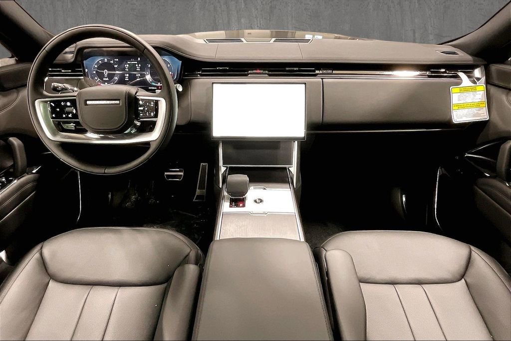 New 2026 Land Rover Range Rover SE image 5