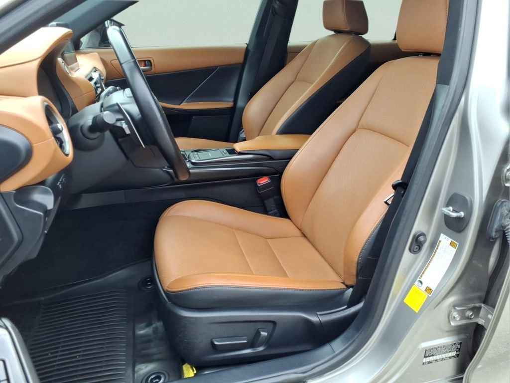 Used 2022 Lexus IS 300 w/ Accessory Package RWD image 11