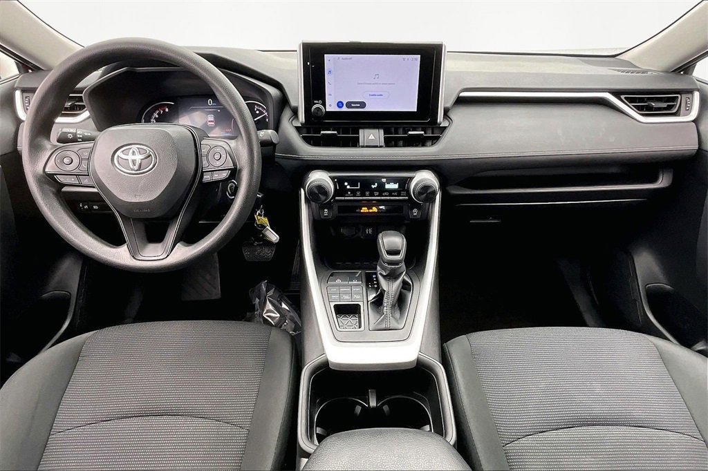 Used 2024 Toyota RAV4 LE image 16