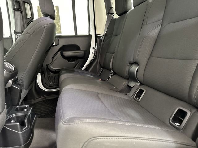 Used 2022 Jeep Gladiator Sport image 24