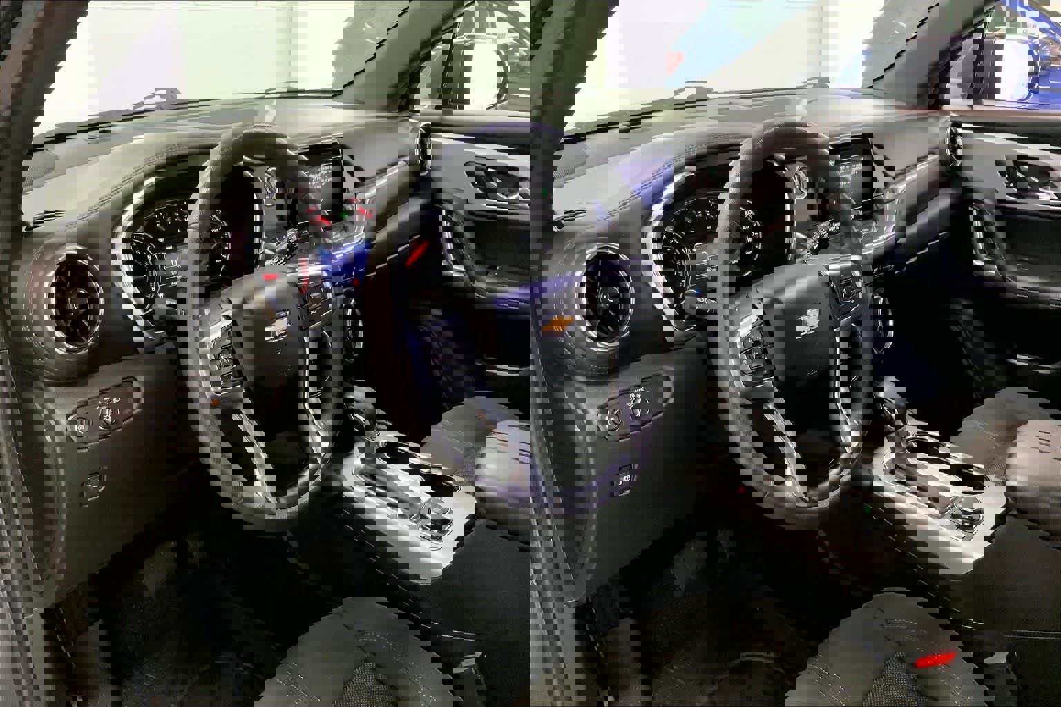 Used 2022 Chevrolet Blazer LT image 2