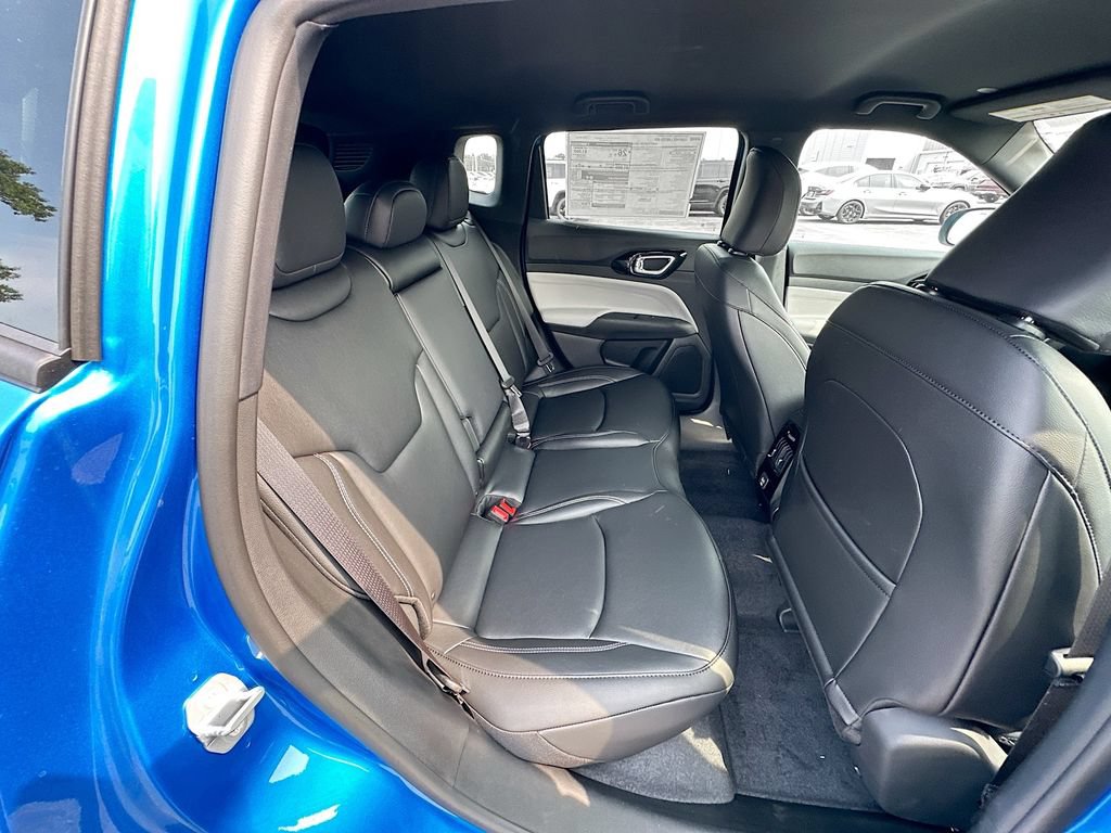 New 2026 Jeep Compass Limited AWD/4WD image 32