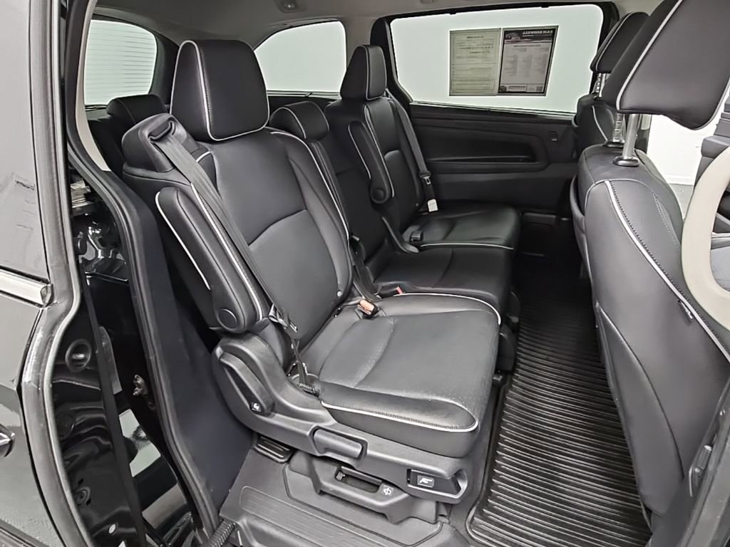 Used 2025 Honda Odyssey Elite image 38