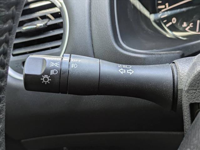Used 2020 Nissan Pathfinder SV AWD/4WD image 7