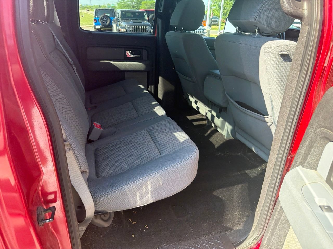 Used 2012 Ford F150 XLT w/ XLT Chrome Pkg AWD/4WD image 16