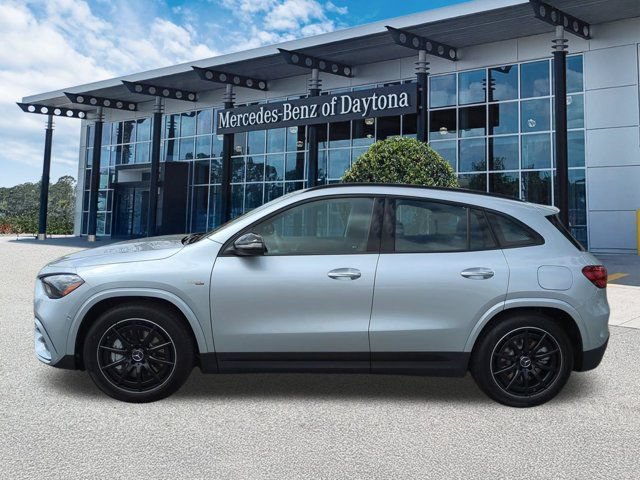 New 2026 Mercedes-Benz GLA 35 AMG 4MATIC image 7