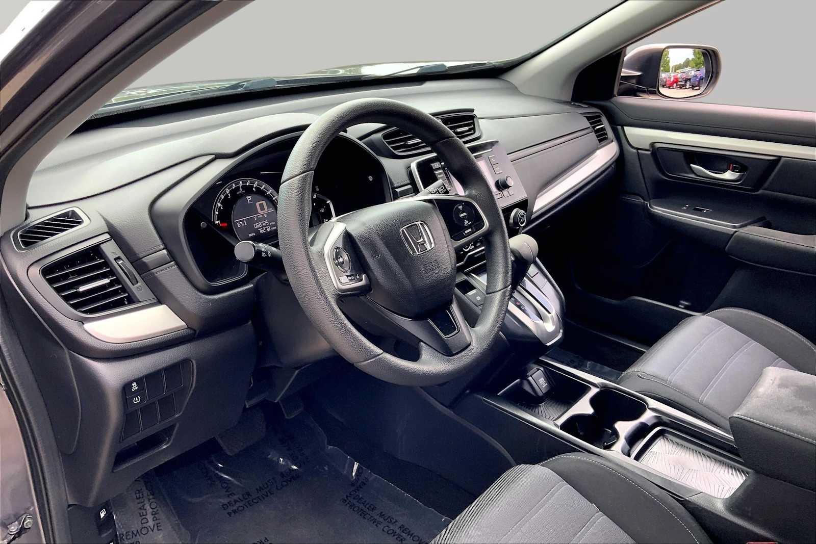 Used 2018 Honda CR-V LX image 12