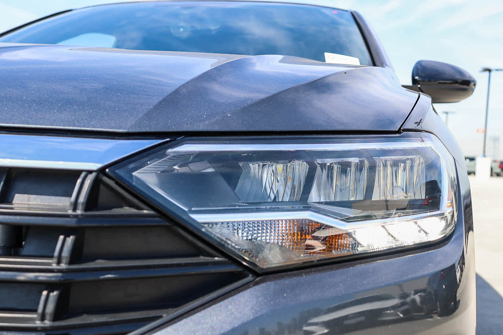 Used 2020 Volkswagen Jetta R-Line w/ R-Line Cold Weather Package image 7