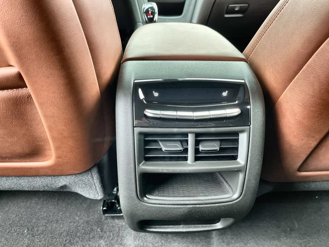 New 2026 Cadillac XT5 Premium Luxury w/ Driver Assist Package AWD/4WD image 24