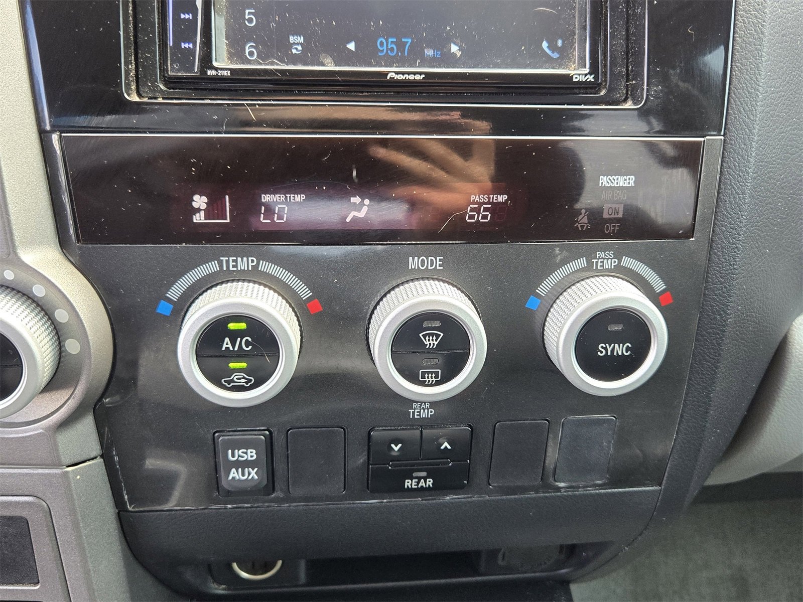 Used 2011 Toyota Sequoia SR5 image 17