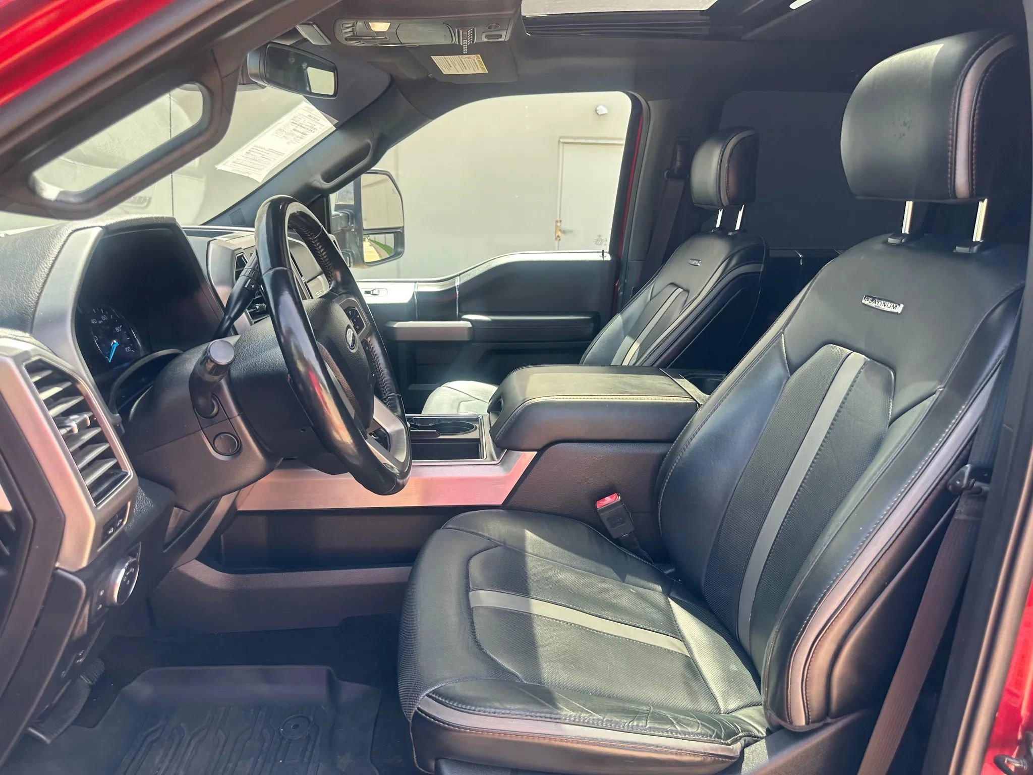 Used 2018 Ford F250 Platinum w/ Platinum Ultimate Package image 19