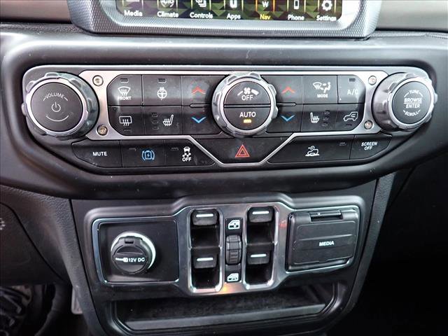 Used 2023 Jeep Wrangler Unlimited w/ Sun & Screen Package AWD/4WD image 16