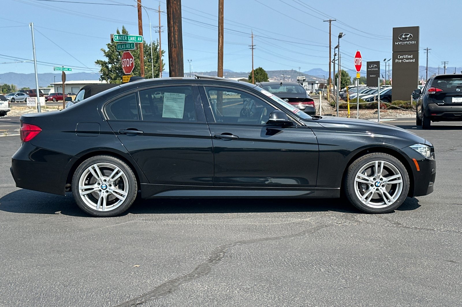 Used 2018 BMW 340i xDrive Sedan w/ Premium Package AWD/4WD image 3