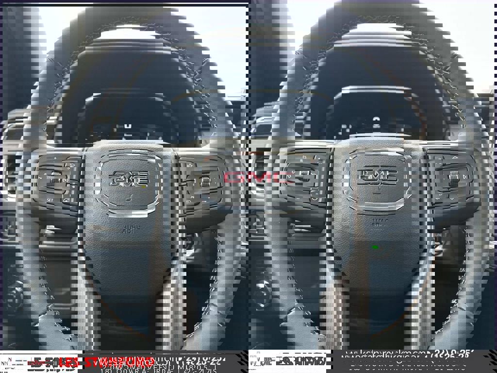 Used 2023 GMC Yukon AT4 w/ Technology Package image 23