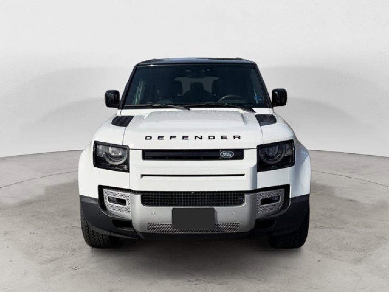 Used 2024 Land Rover Defender 130 S image 8