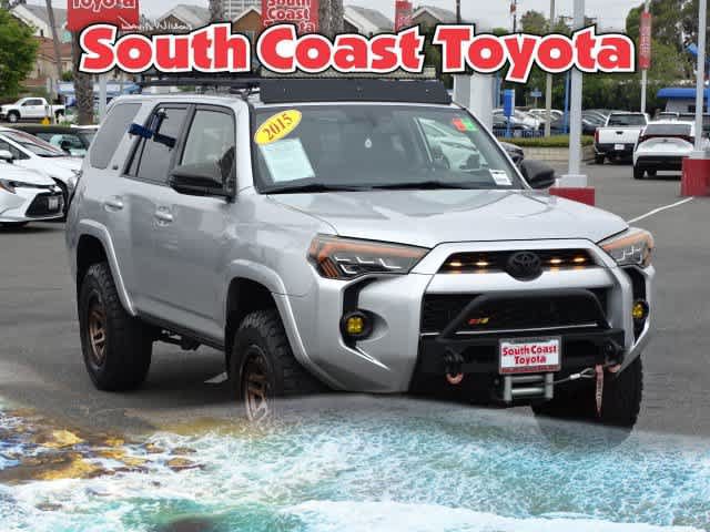 Used 2016 Toyota 4Runner SR5 Premium AWD/4WD image 2