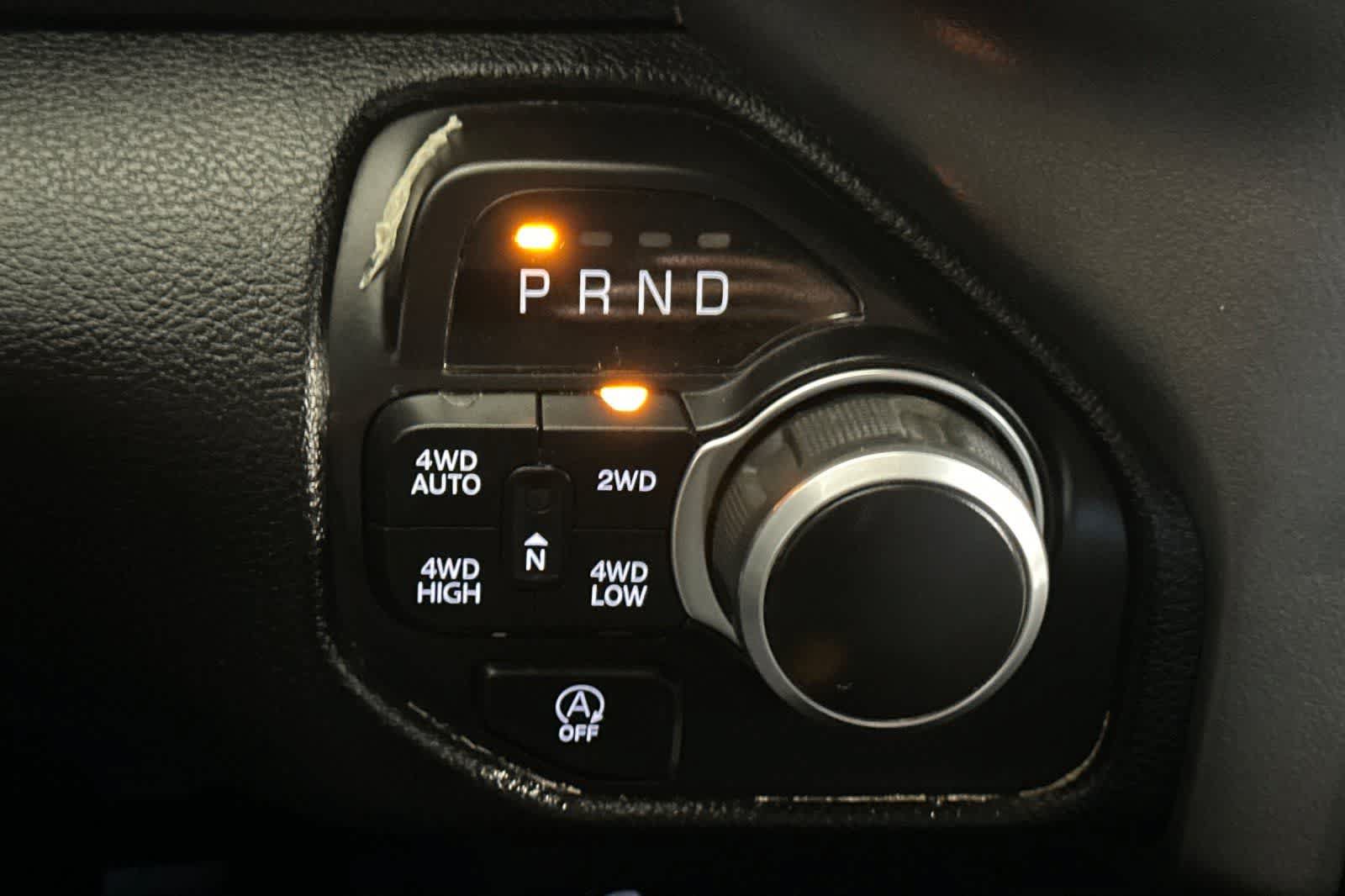 Used 2020 RAM 1500 Big Horn AWD/4WD image 25