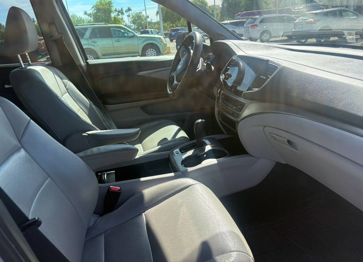 Used 2019 Honda Pilot EX-L image 3