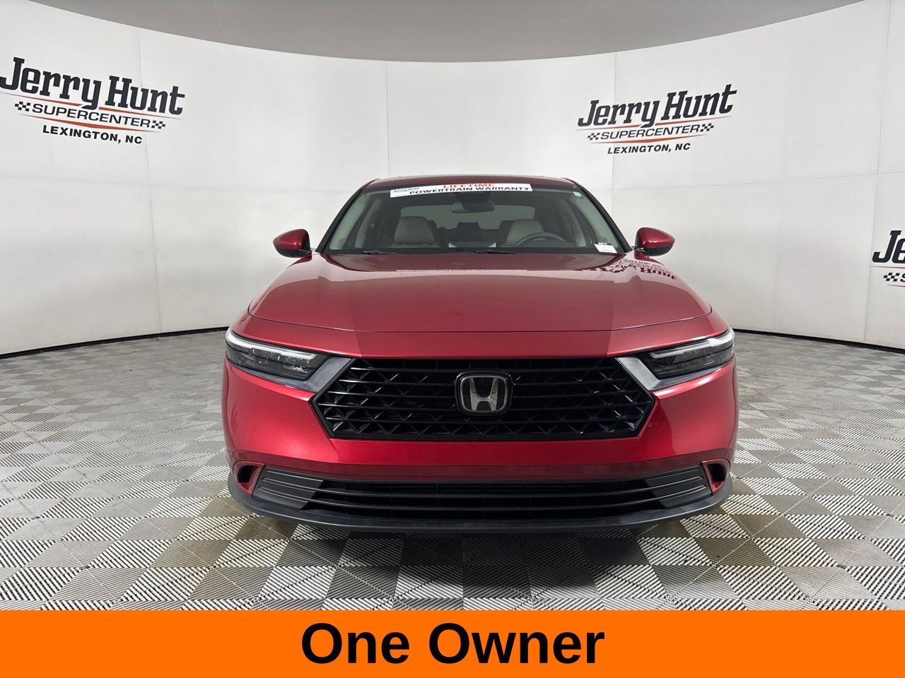 Used 2023 Honda Accord EX image 3