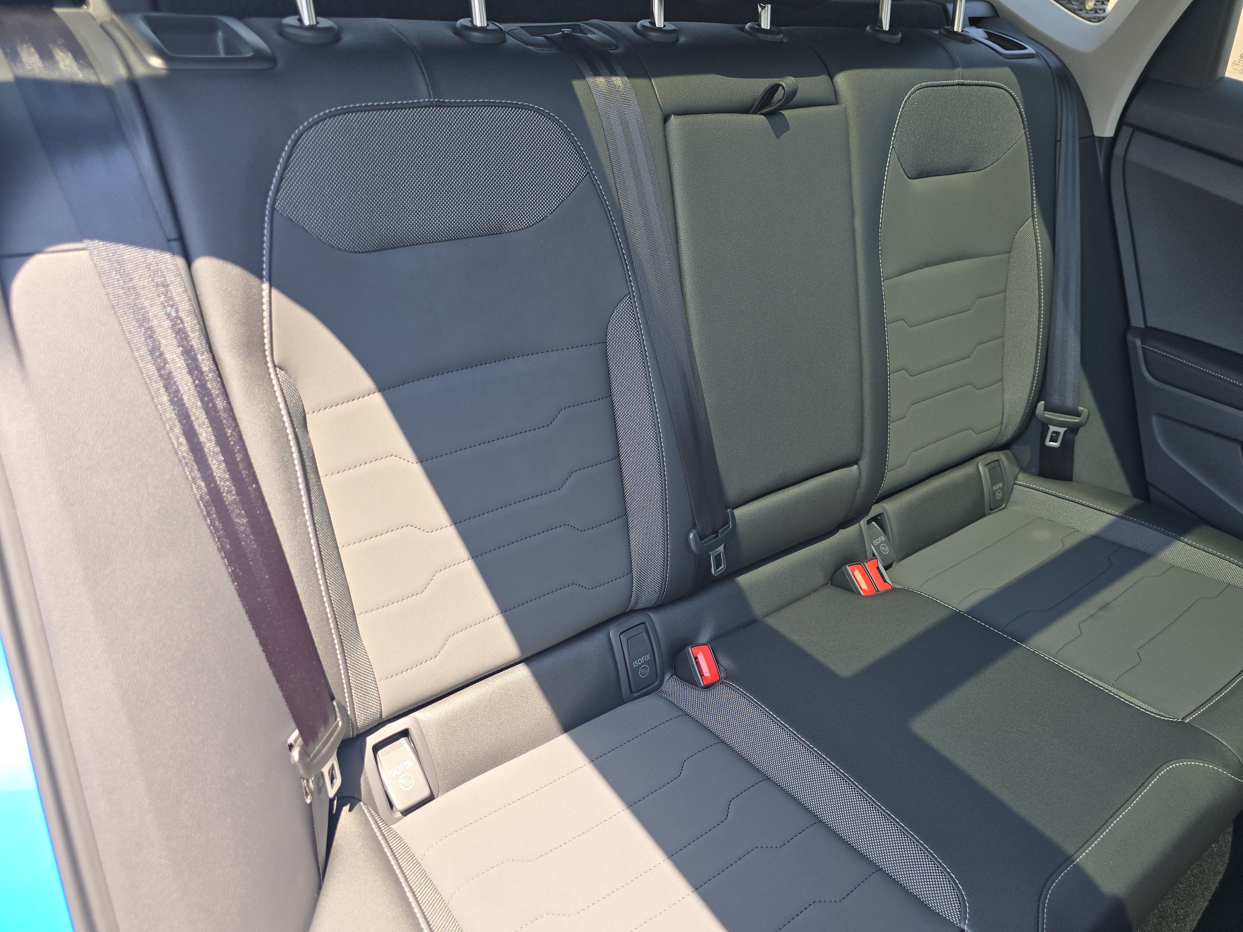 New 2026 Volkswagen Taos SE AWD/4WD image 18