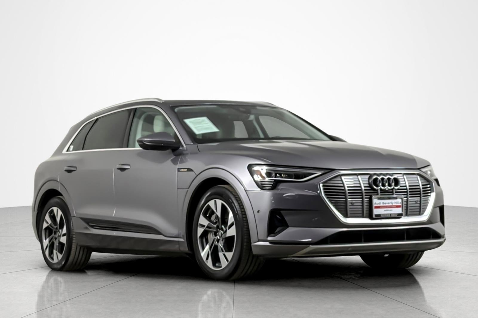 Used 2023 Audi e-tron Premium Plus AWD/4WD image 7