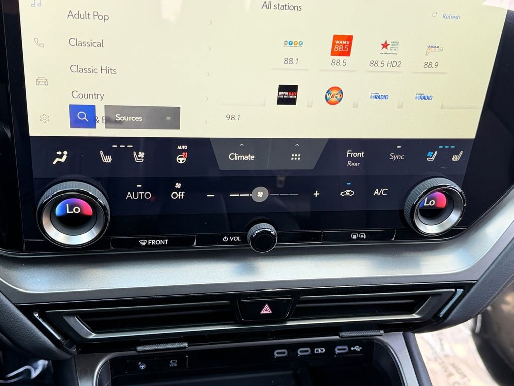 Certified 2026 Lexus TX 350 AWD w/ Technology Package image 23