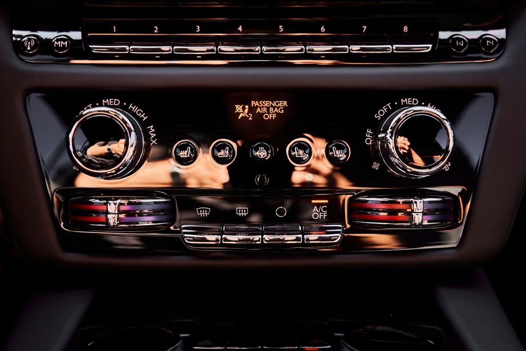 Used 2025 Rolls-Royce Spectre w/ Spectre Launch Package image 62