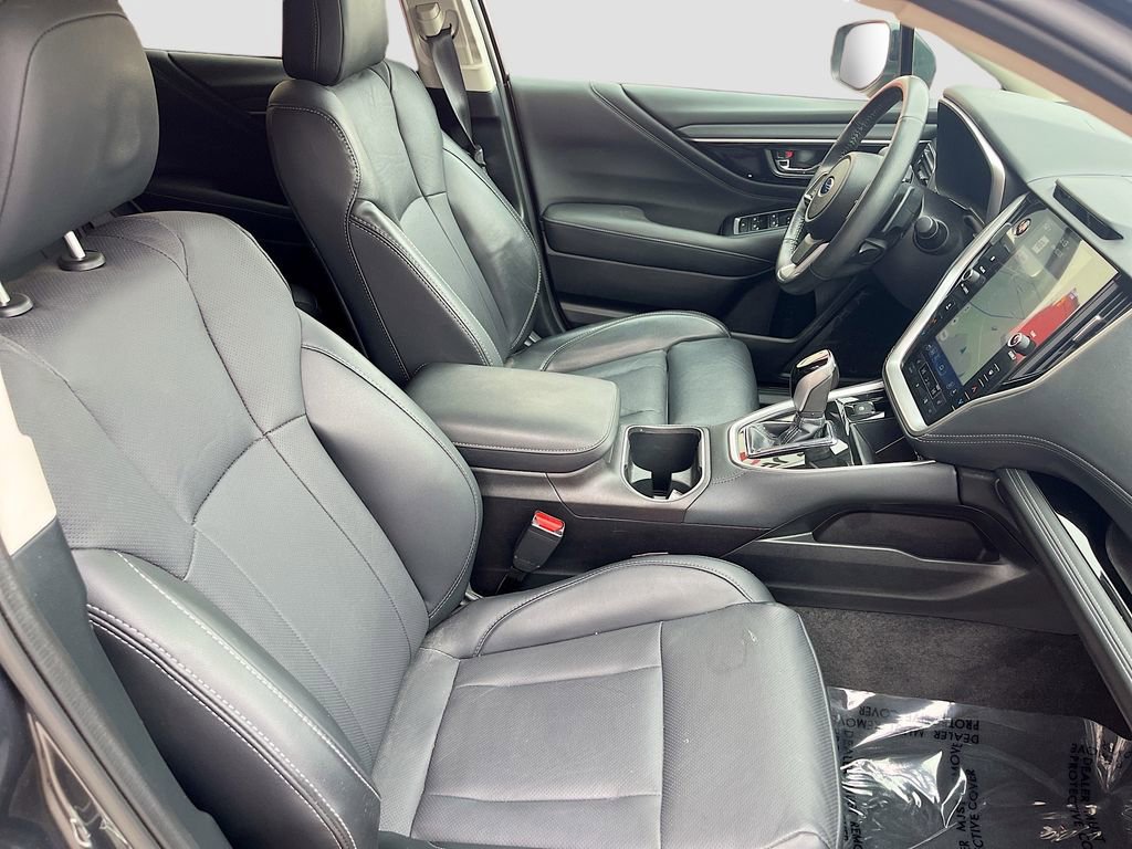 Used 2023 Subaru Outback Limited image 30