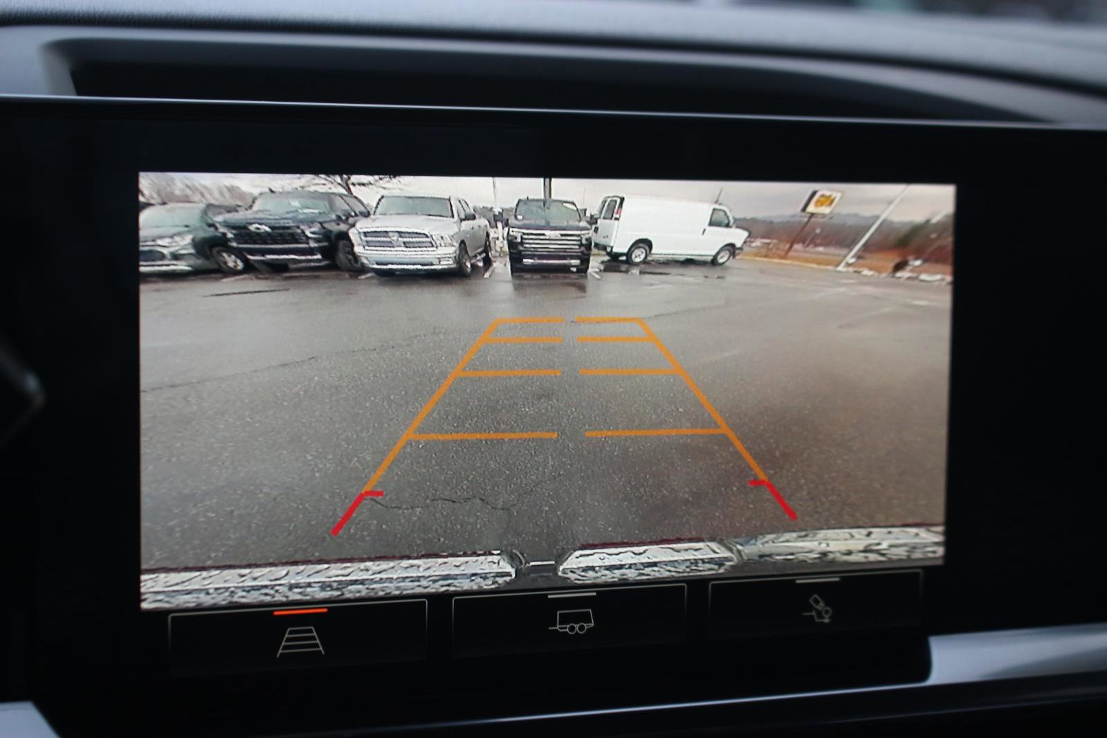 Used 2023 GMC Sierra 1500 SLT image 26