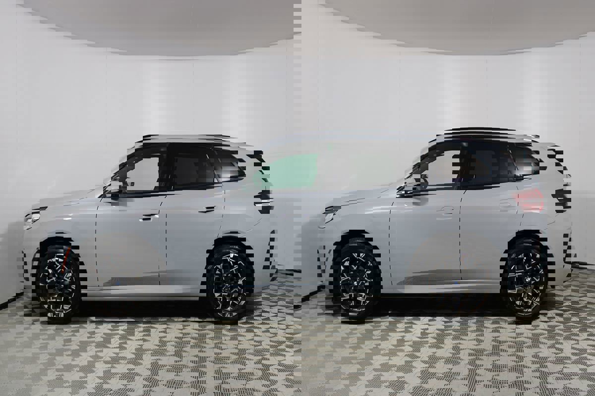 Used 2025 BMW X3 xDrive30i image 41