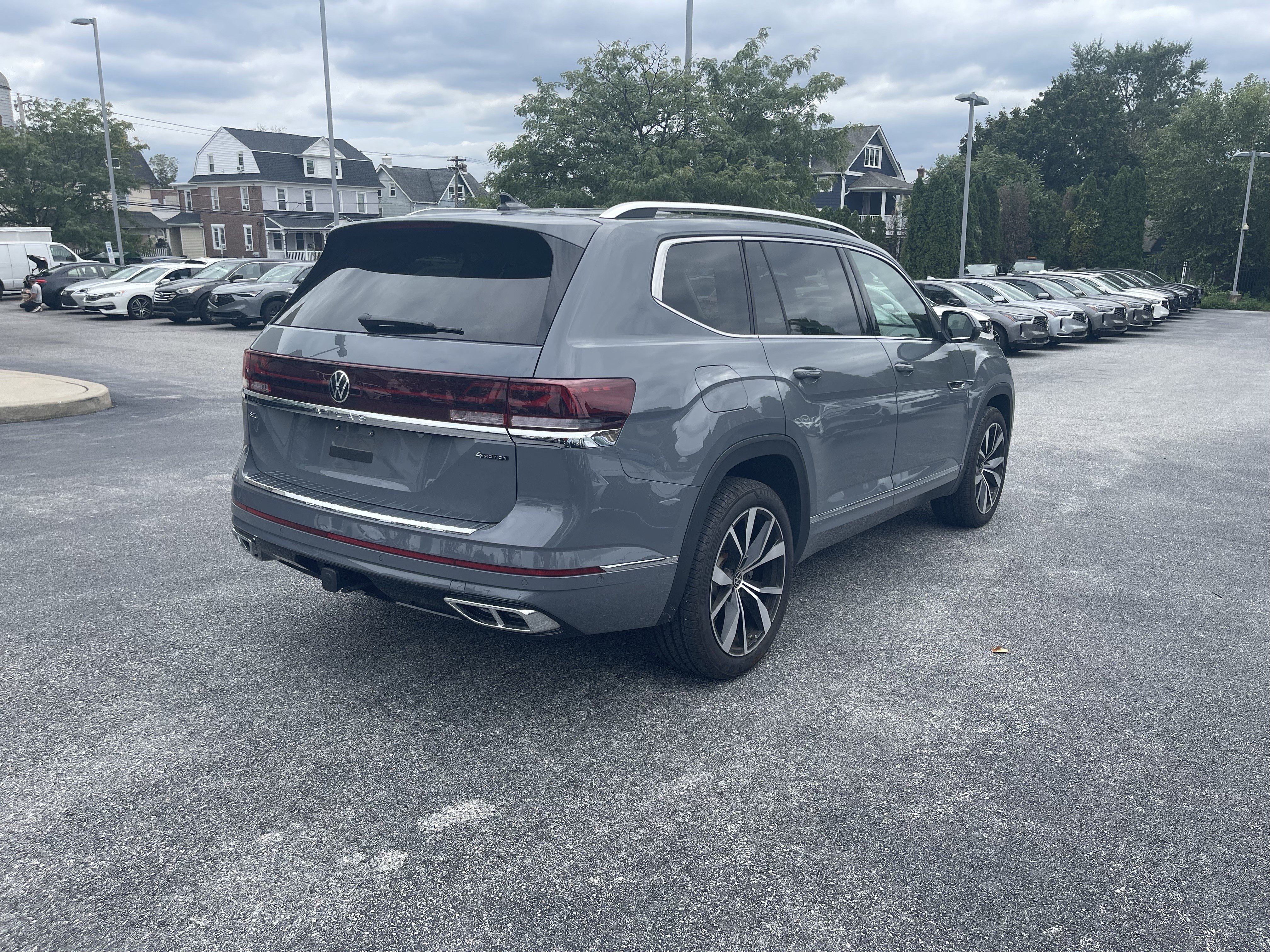 Used 2026 Volkswagen Atlas SEL Premium R-Line AWD/4WD image 7
