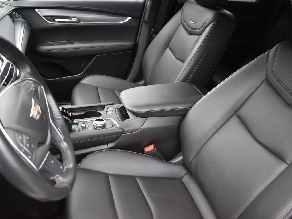 Certified 2023 Cadillac XT5 Luxury image 13
