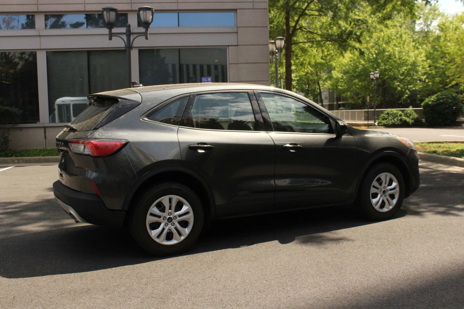 Used 2020 Ford Escape S AWD/4WD image 7