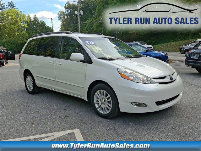 Used 2007 Toyota Sienna XLE